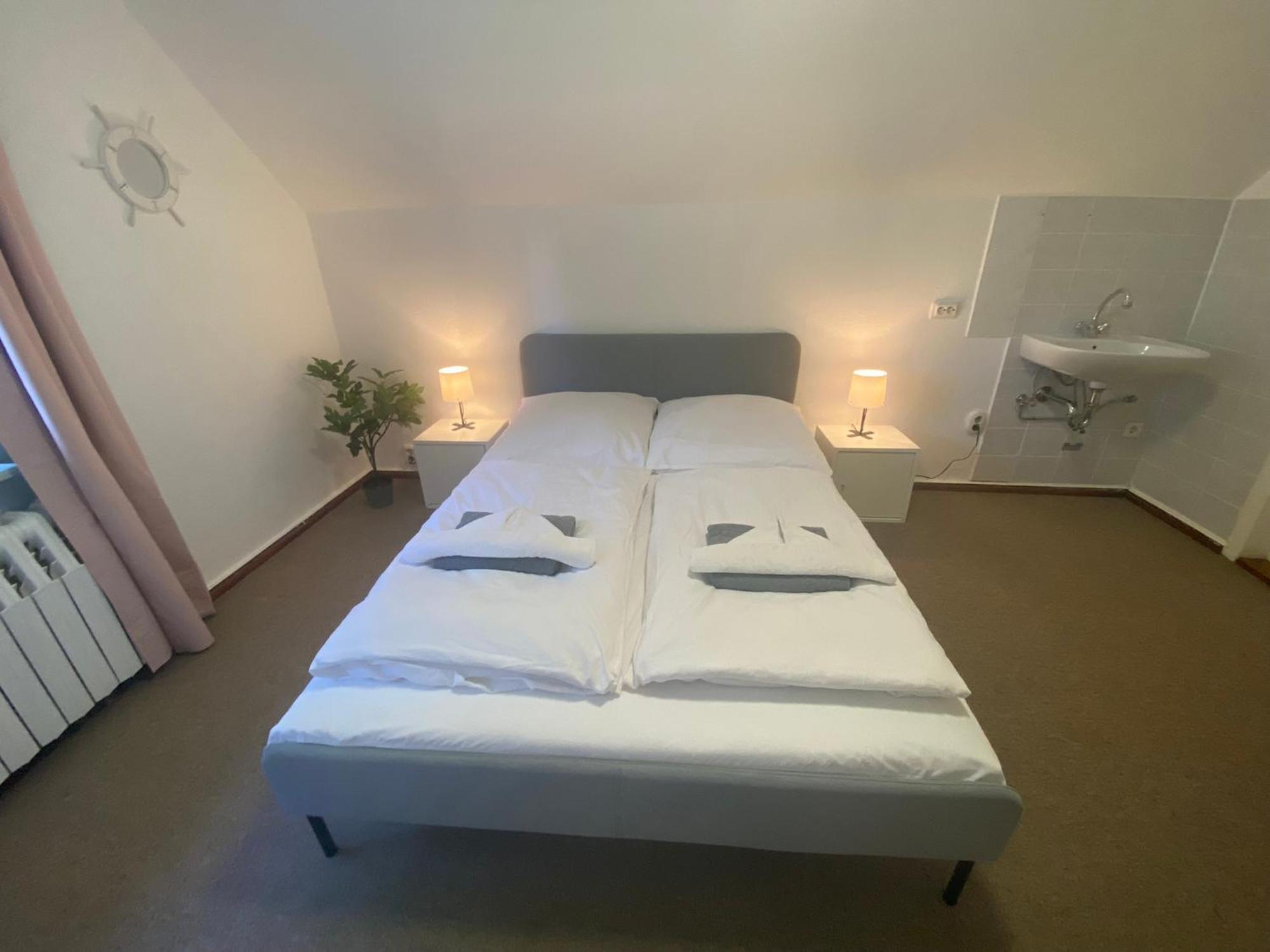 Ostsee-Landhaus Maehl In Prerow Mit Sauna Und Kamin Auch Fuer Gruppen Exterior foto